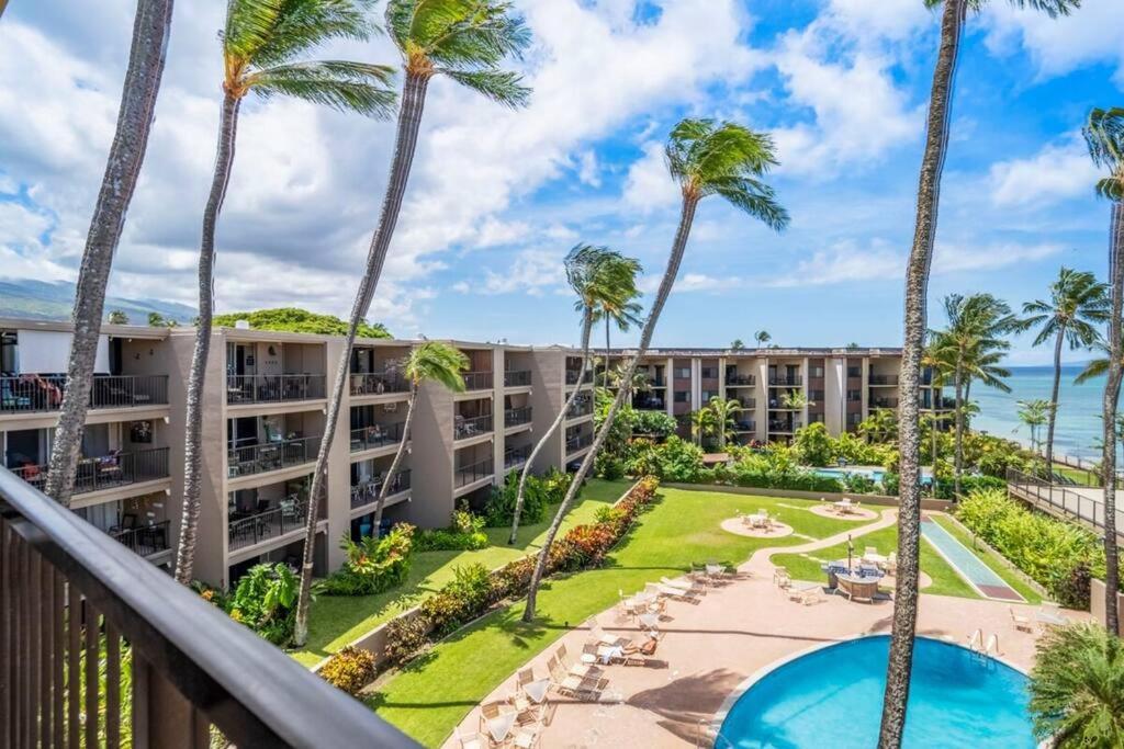 Hale Ono Loa 403- Top Floor, Ocean View, & Complete Modern Remodel Lägenhet Kahana Exteriör bild