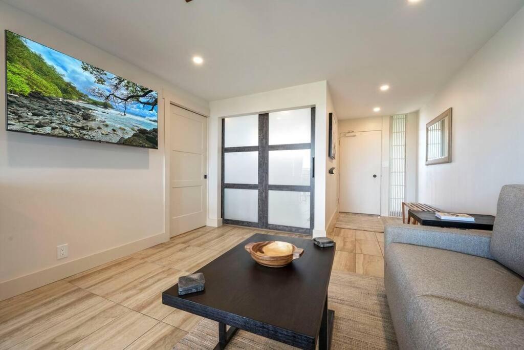 Hale Ono Loa 403- Top Floor, Ocean View, & Complete Modern Remodel Lägenhet Kahana Exteriör bild